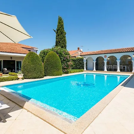 Βίλα My Lia *